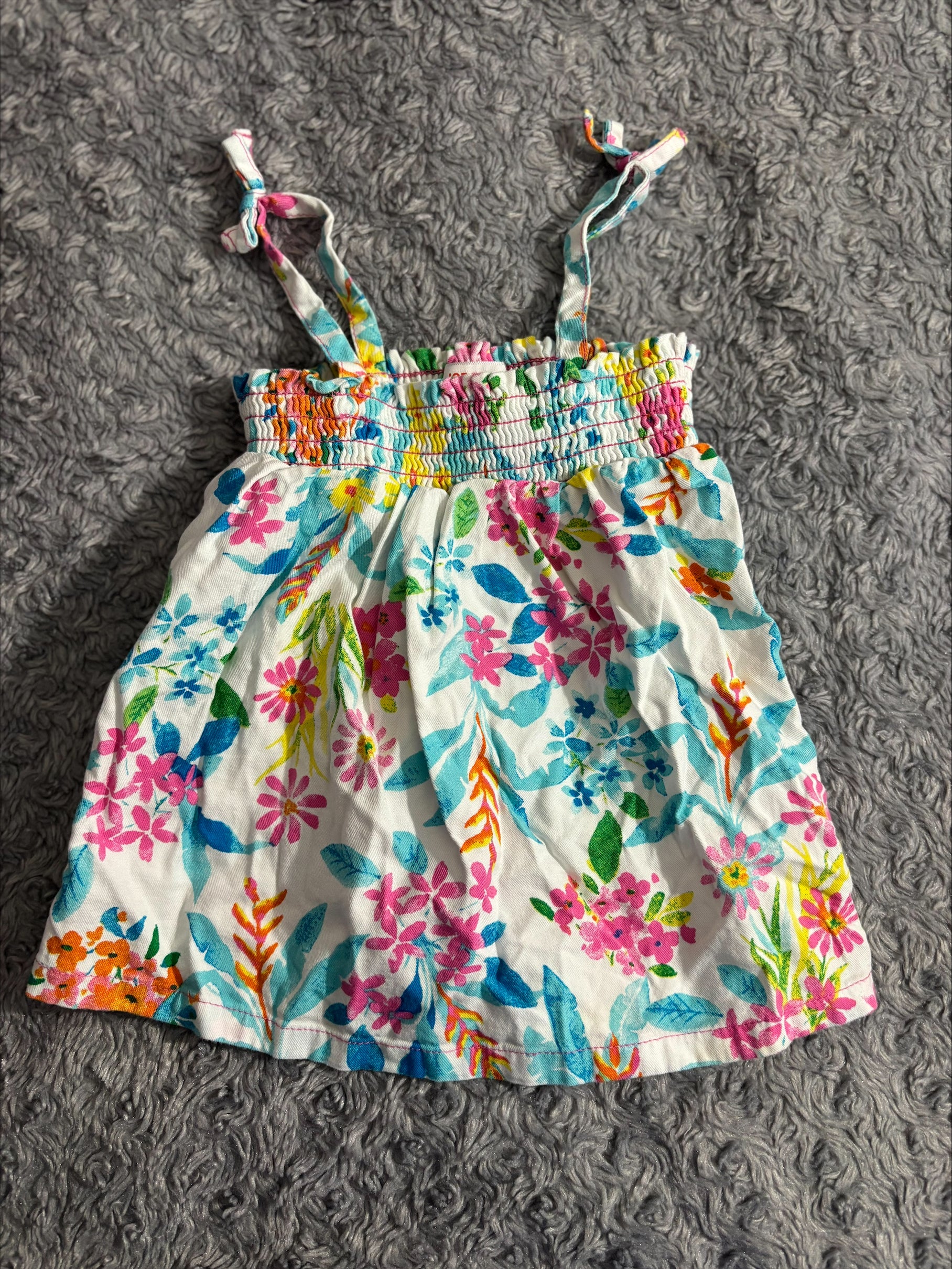 Robe 3-6 mois JOE FRESH (2205)