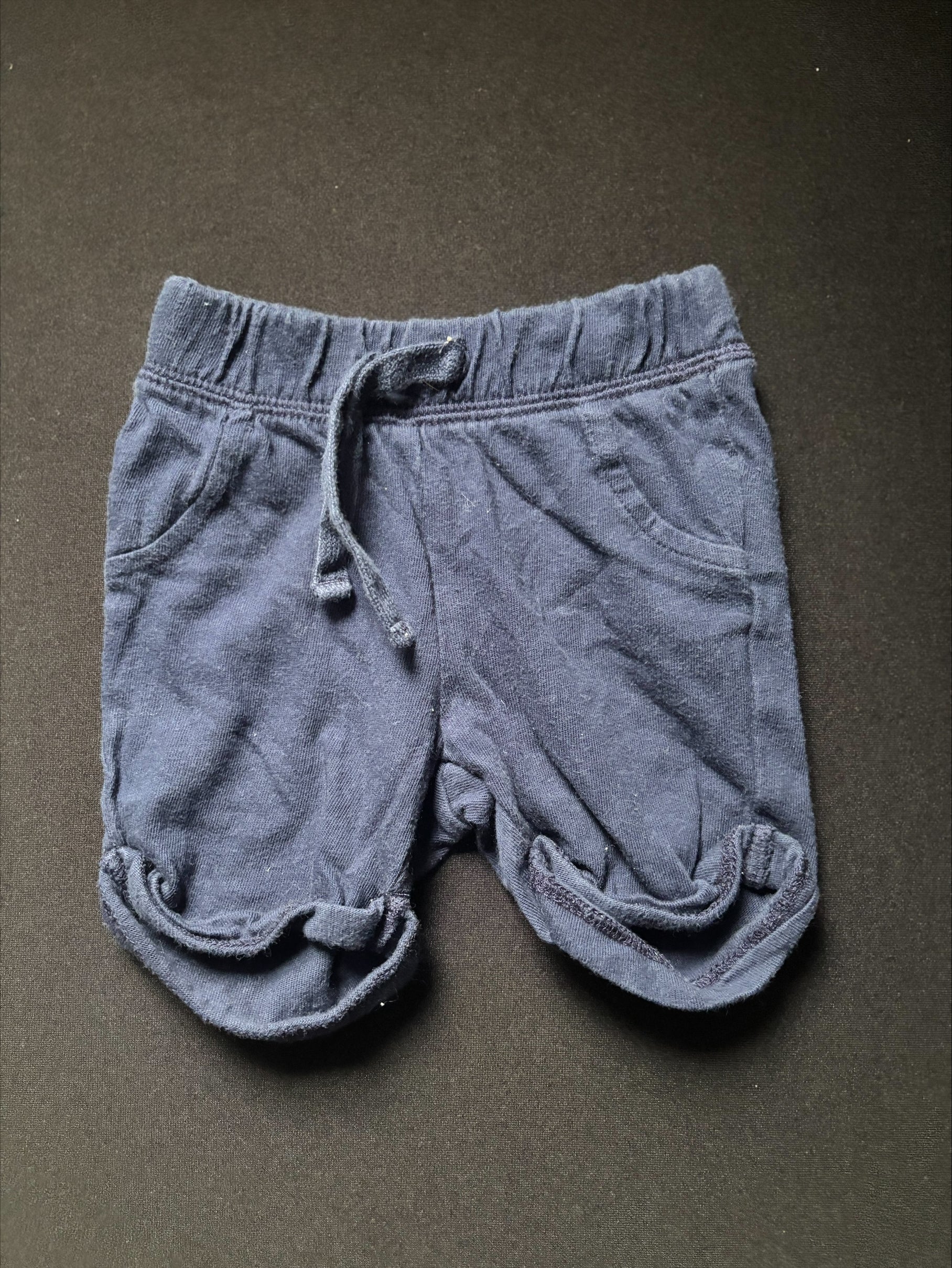 Short 3-6 mois OLD NAVY (2570)