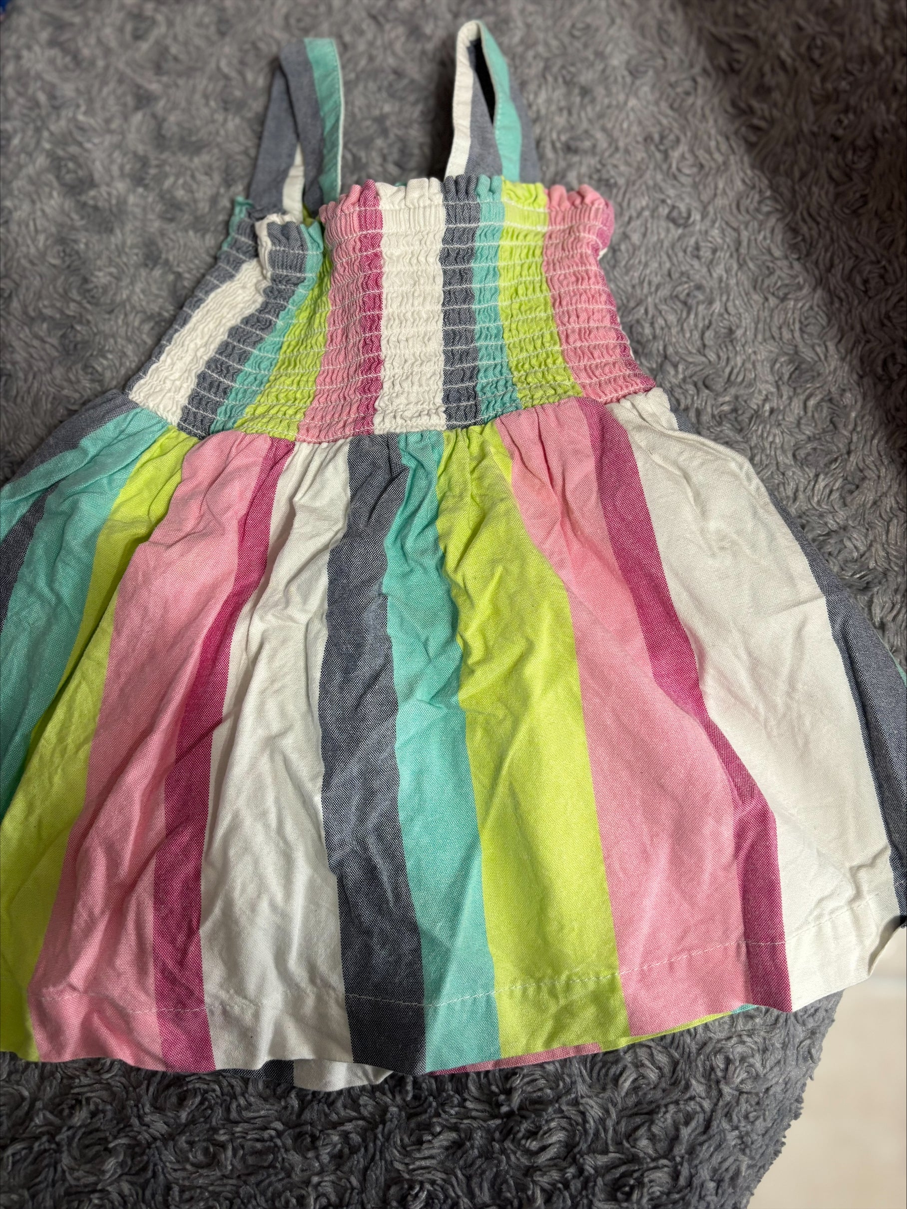 Robe BABY GAP 18-24 mois (2616)