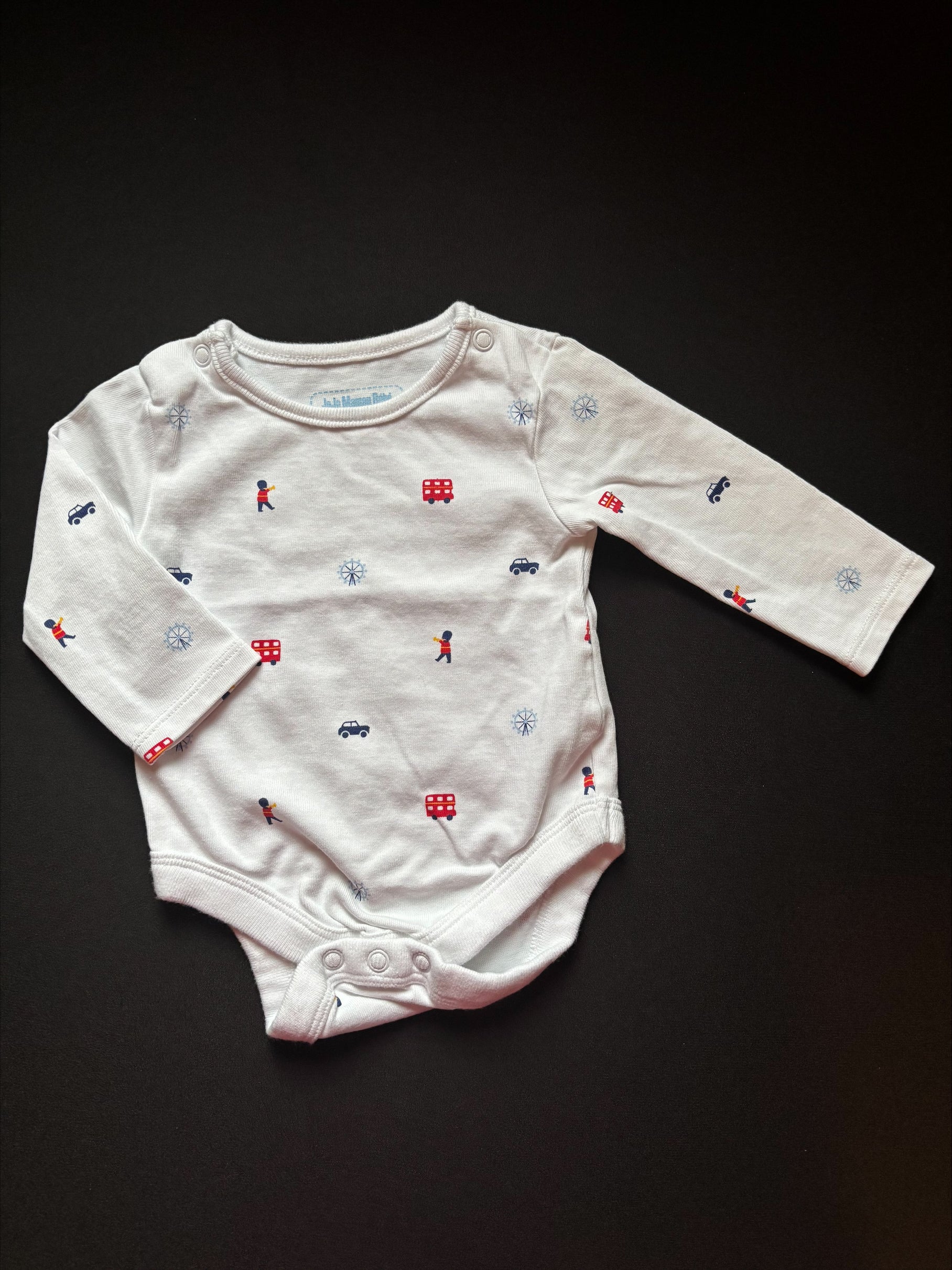 Cache couche 0-3 mois JOJO MAMAN BÉBÉ