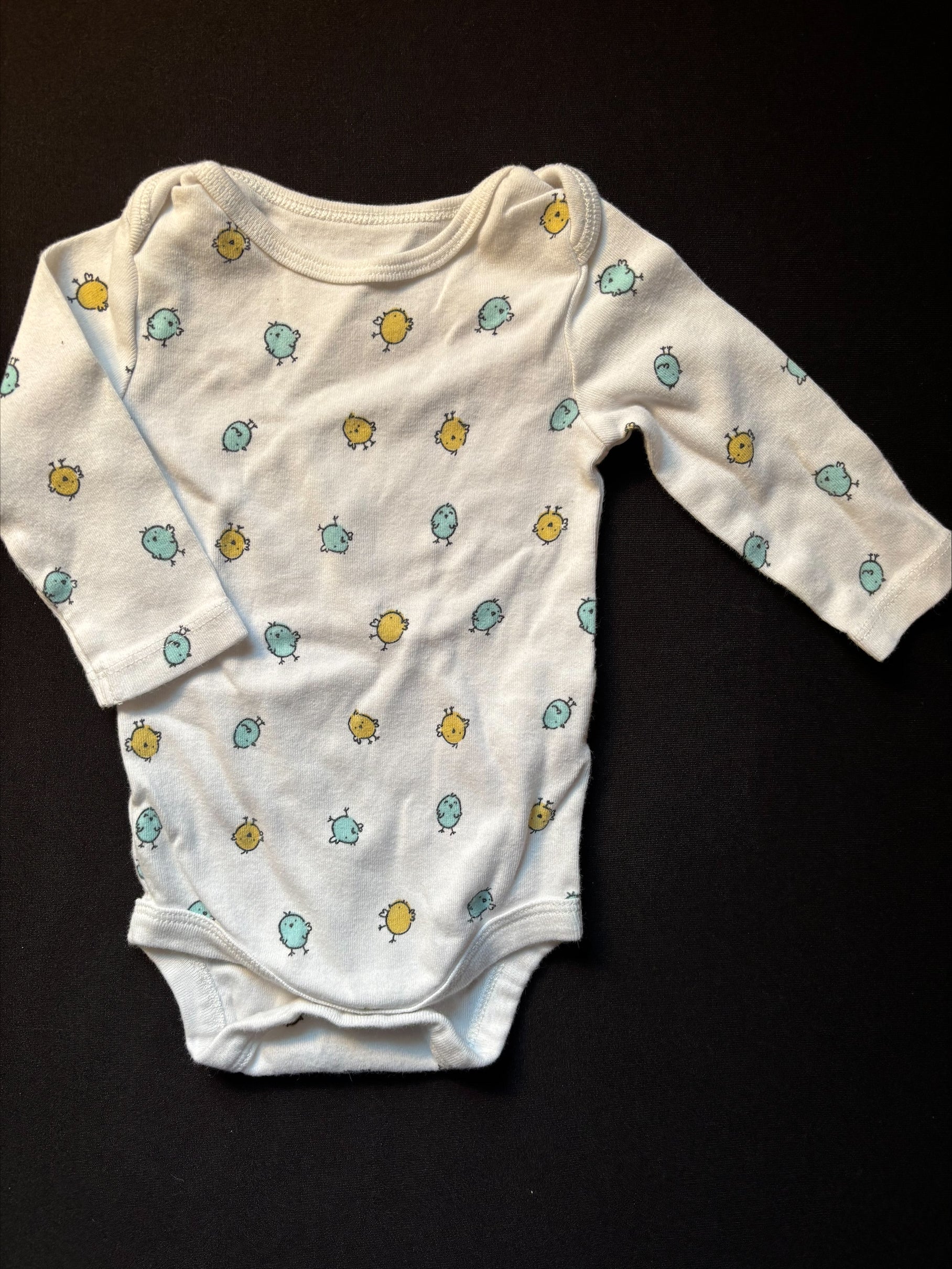 Cache couche 0-3 mois JOE FRESH (petit poussin) (2354)