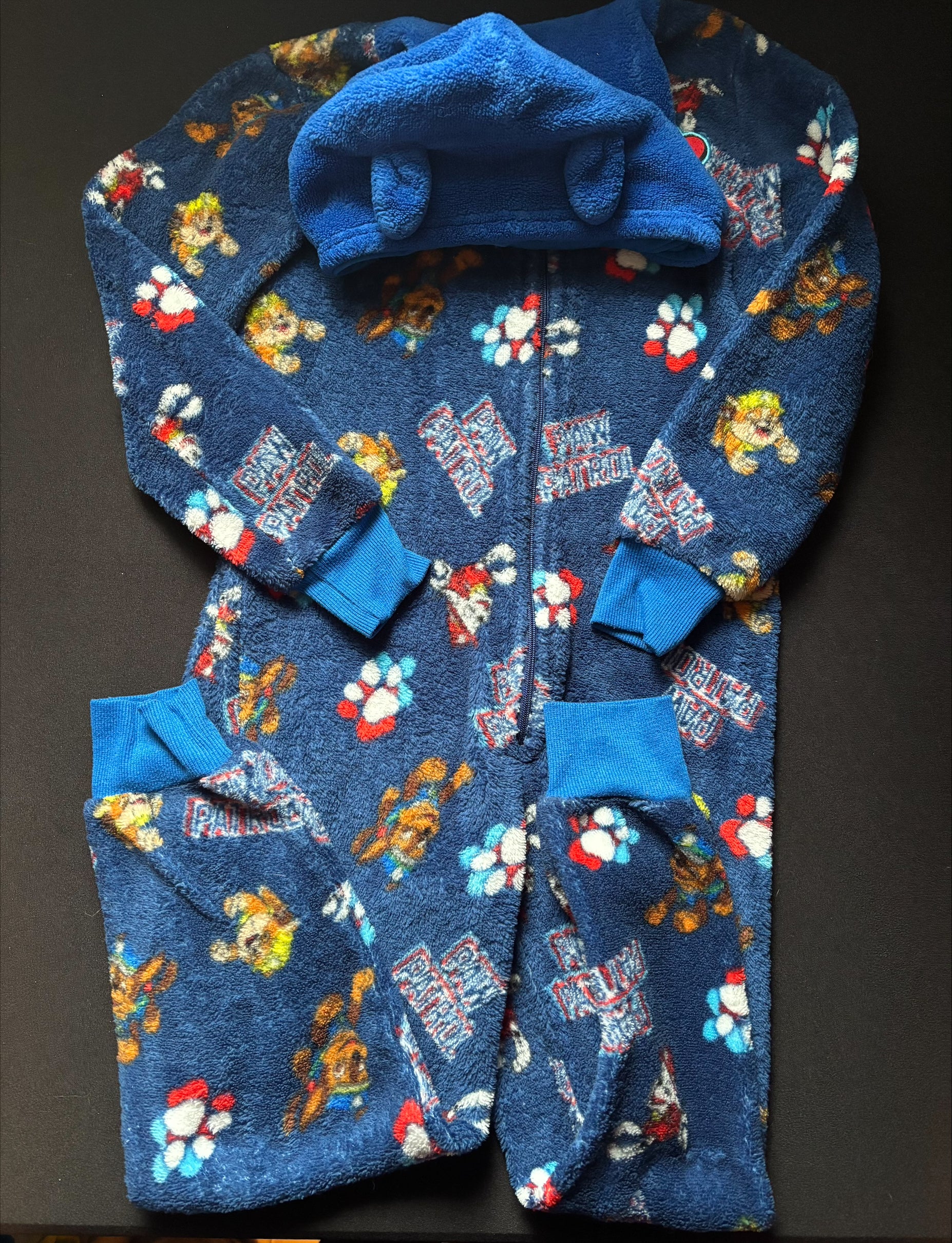 Pyjama une pièce 6T NICKELODEON (très doux)