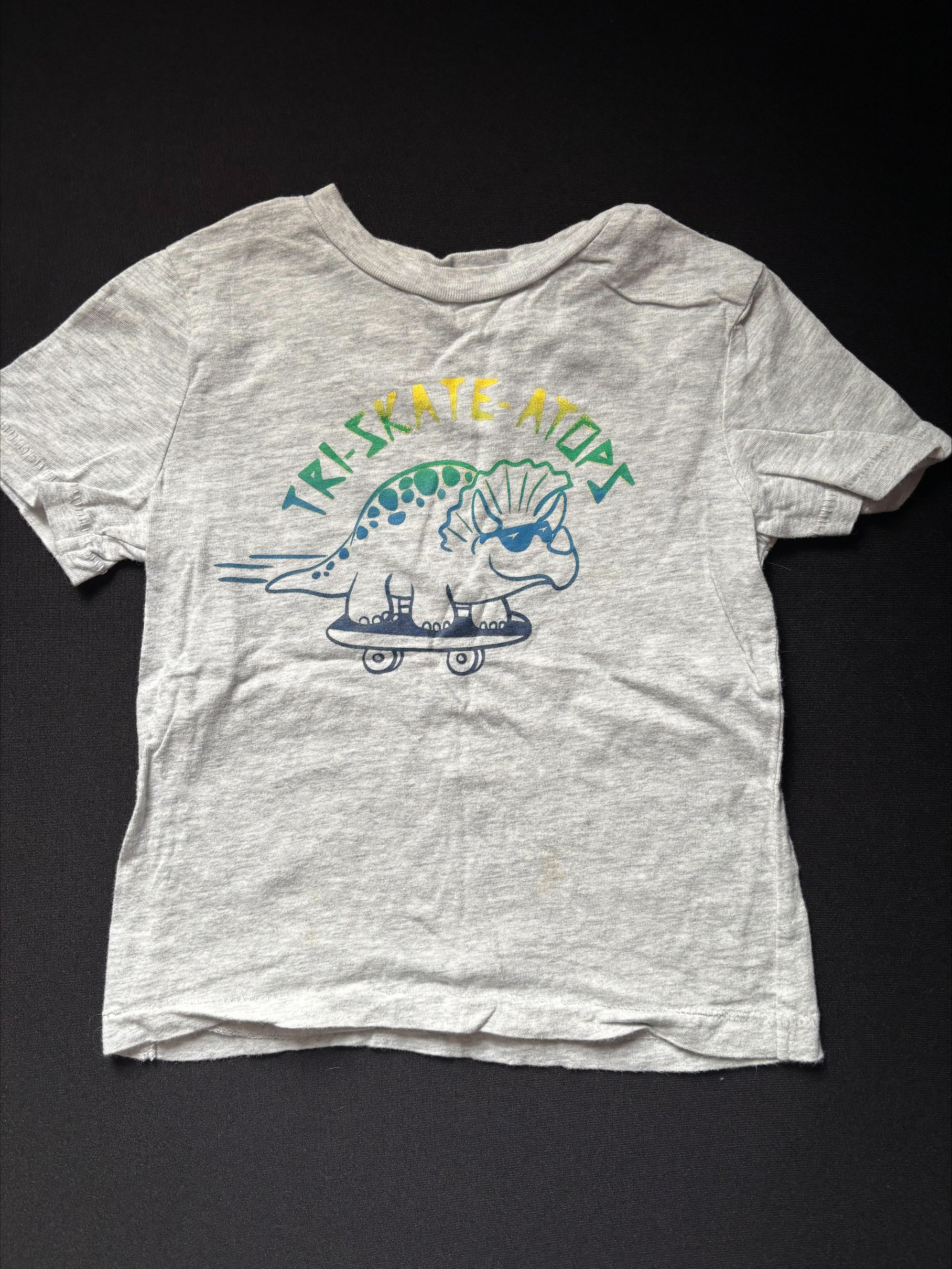 Chandail 3T GEORGE (mini tâche sur le ventre) (002-5)