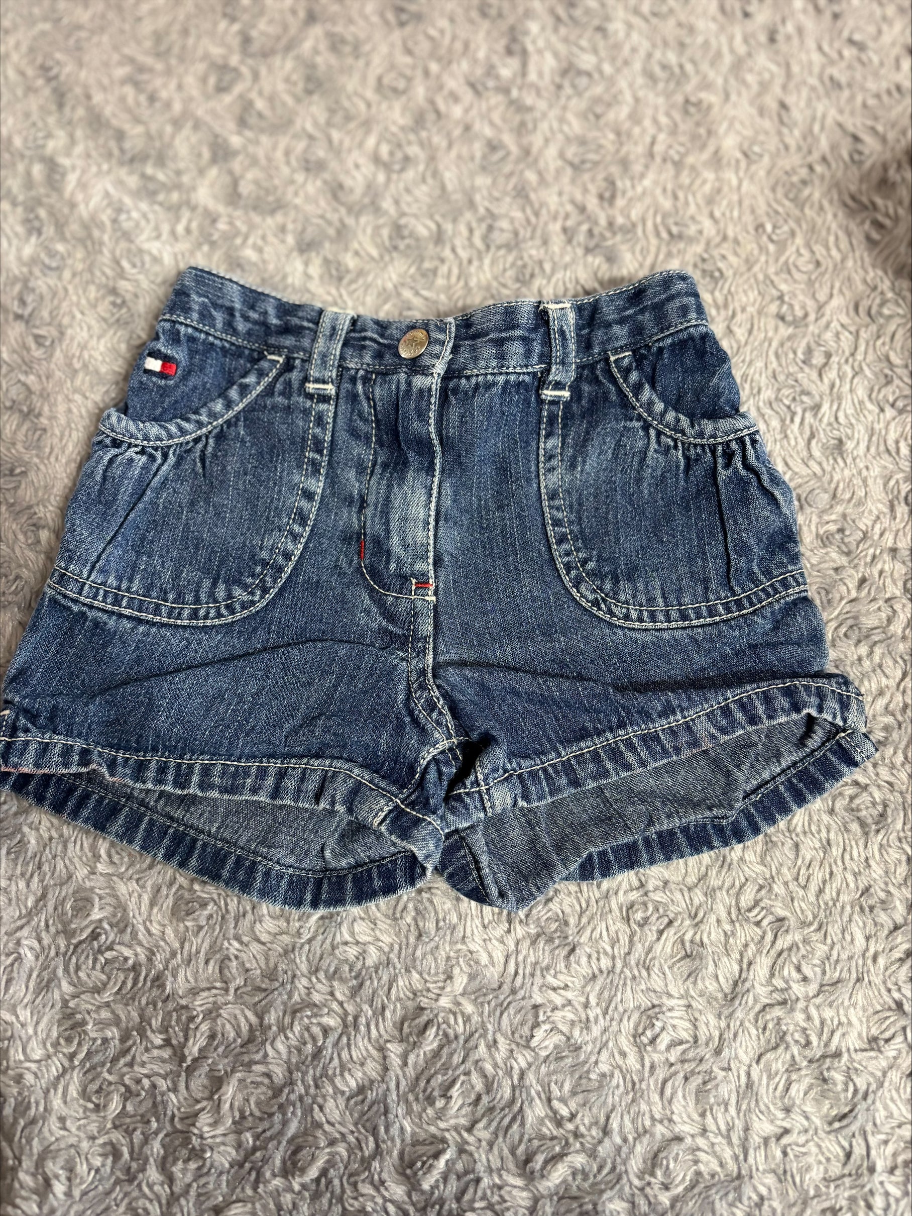Short de jean, 12-18 mois TOMMY HILFIGER (2642)