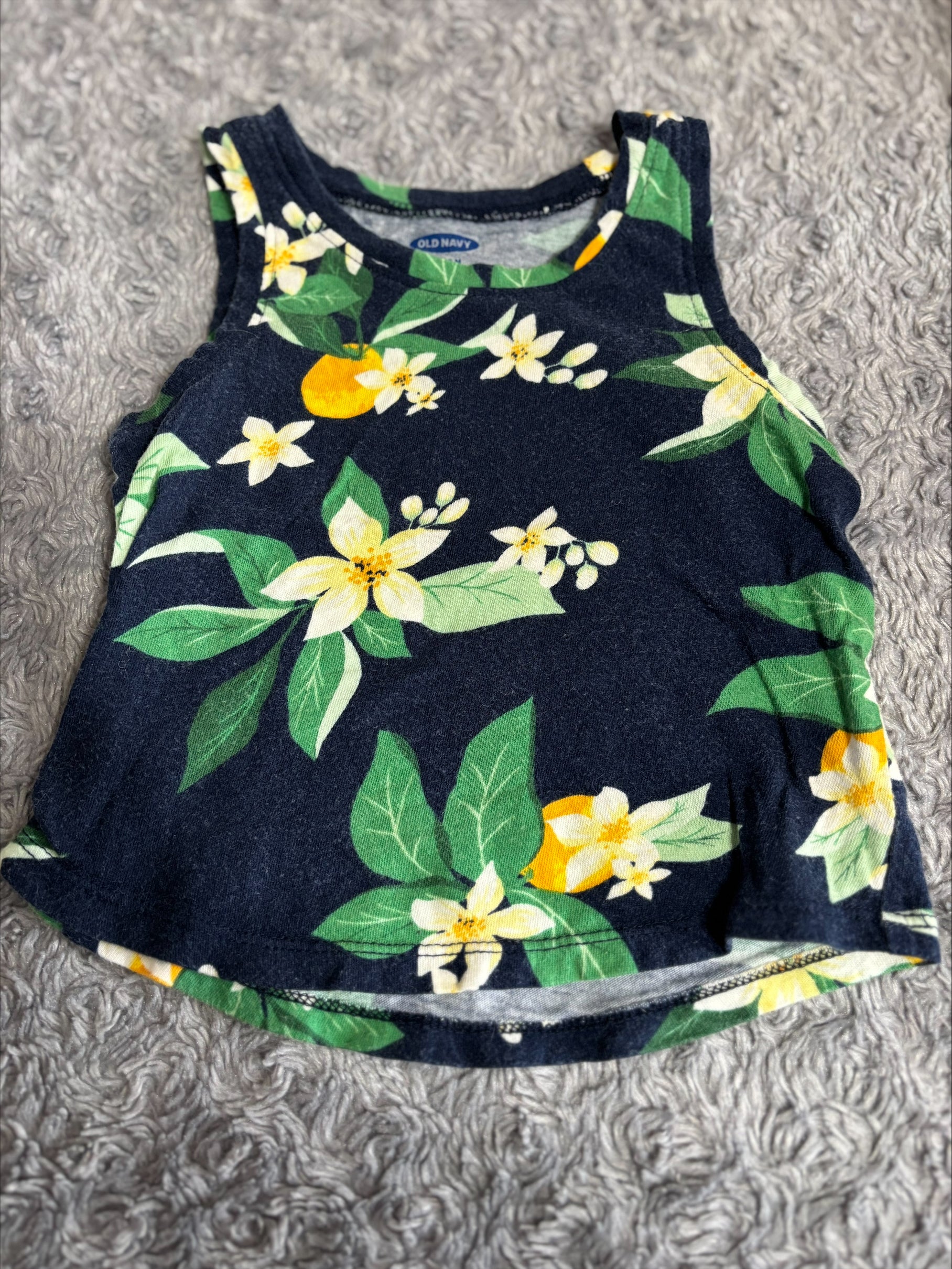 Chandail OLD NAVY 12-18 mois (2661)