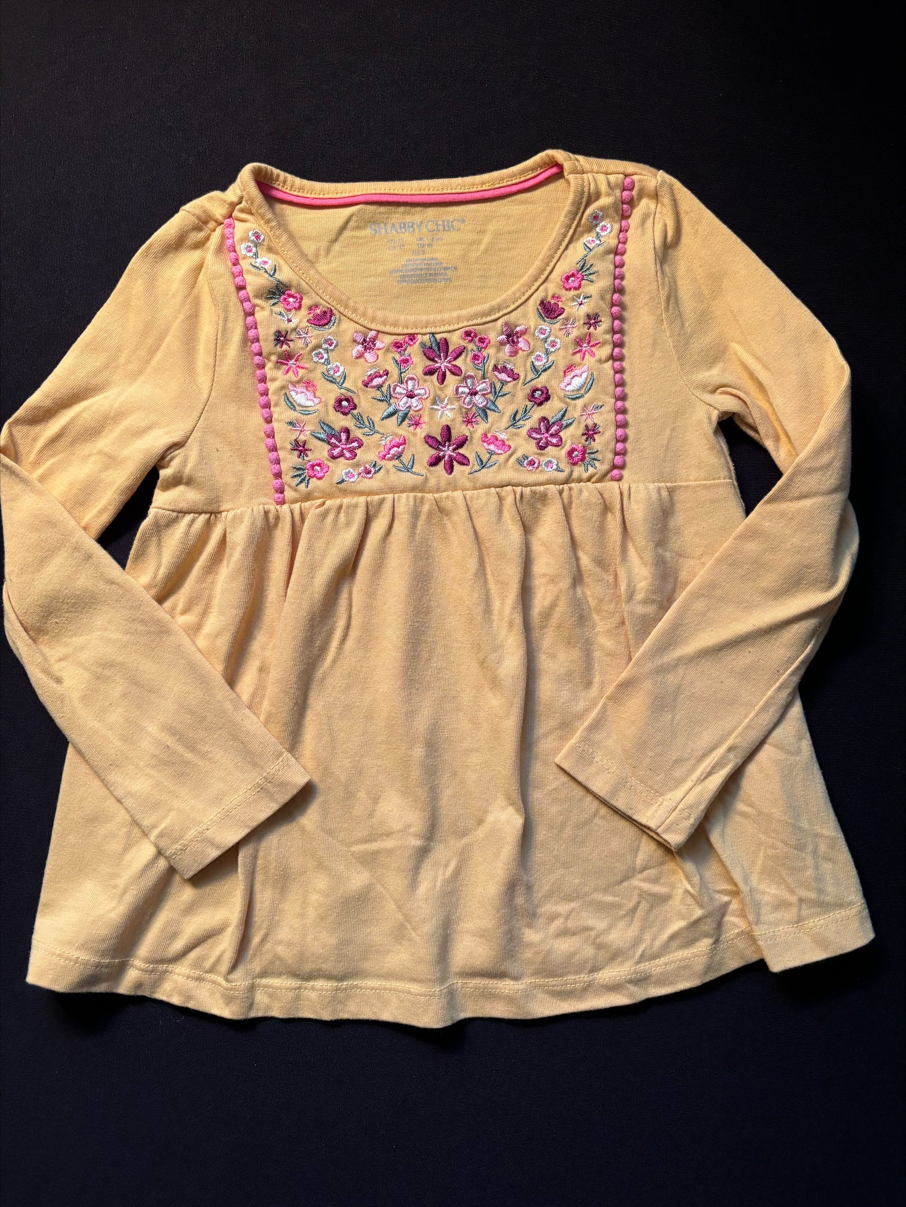 Chandail (jaune) 2T SHABBY CHIC (2705)