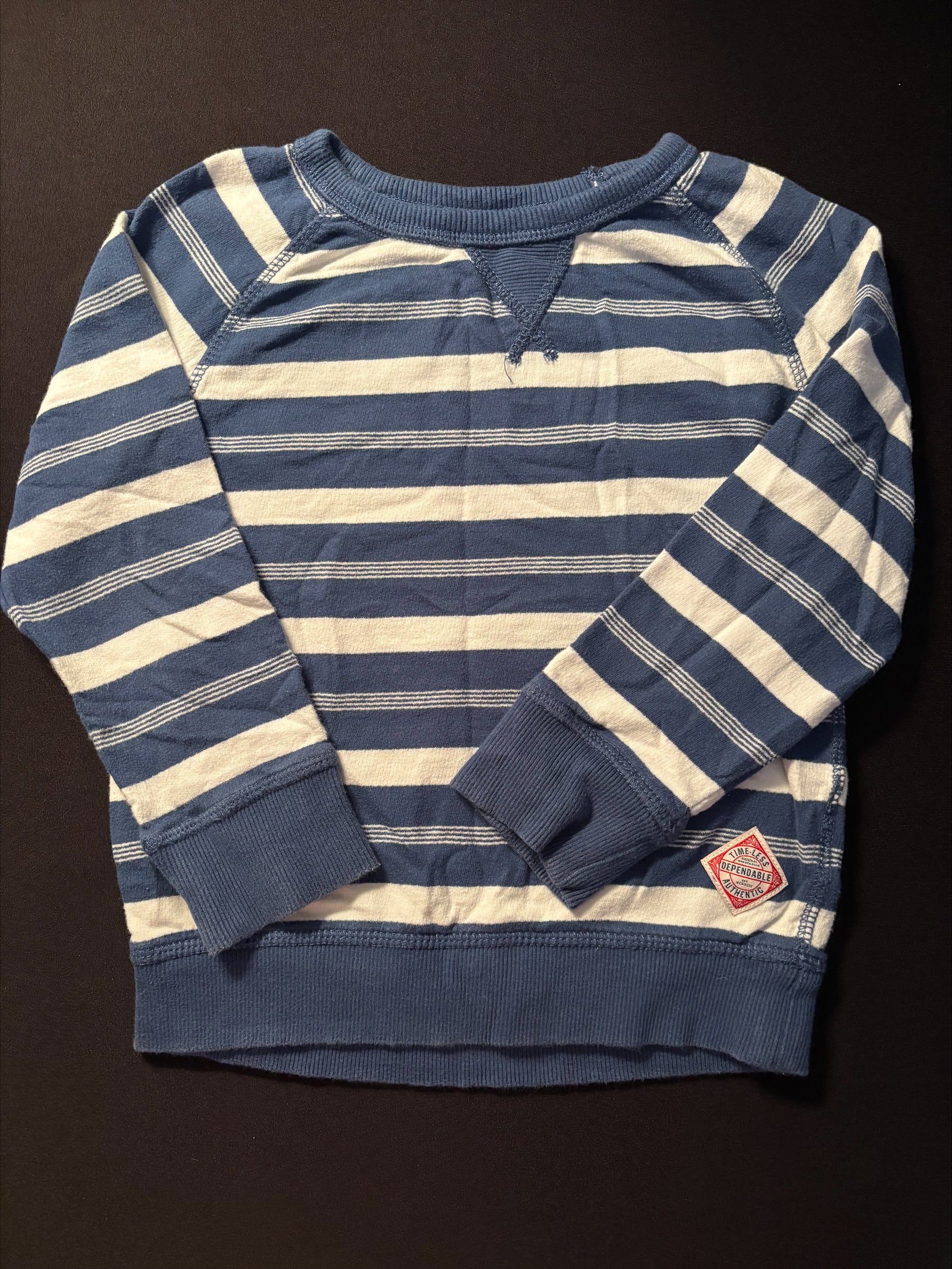 Chandail 4-6 ans LOGG (685-16)