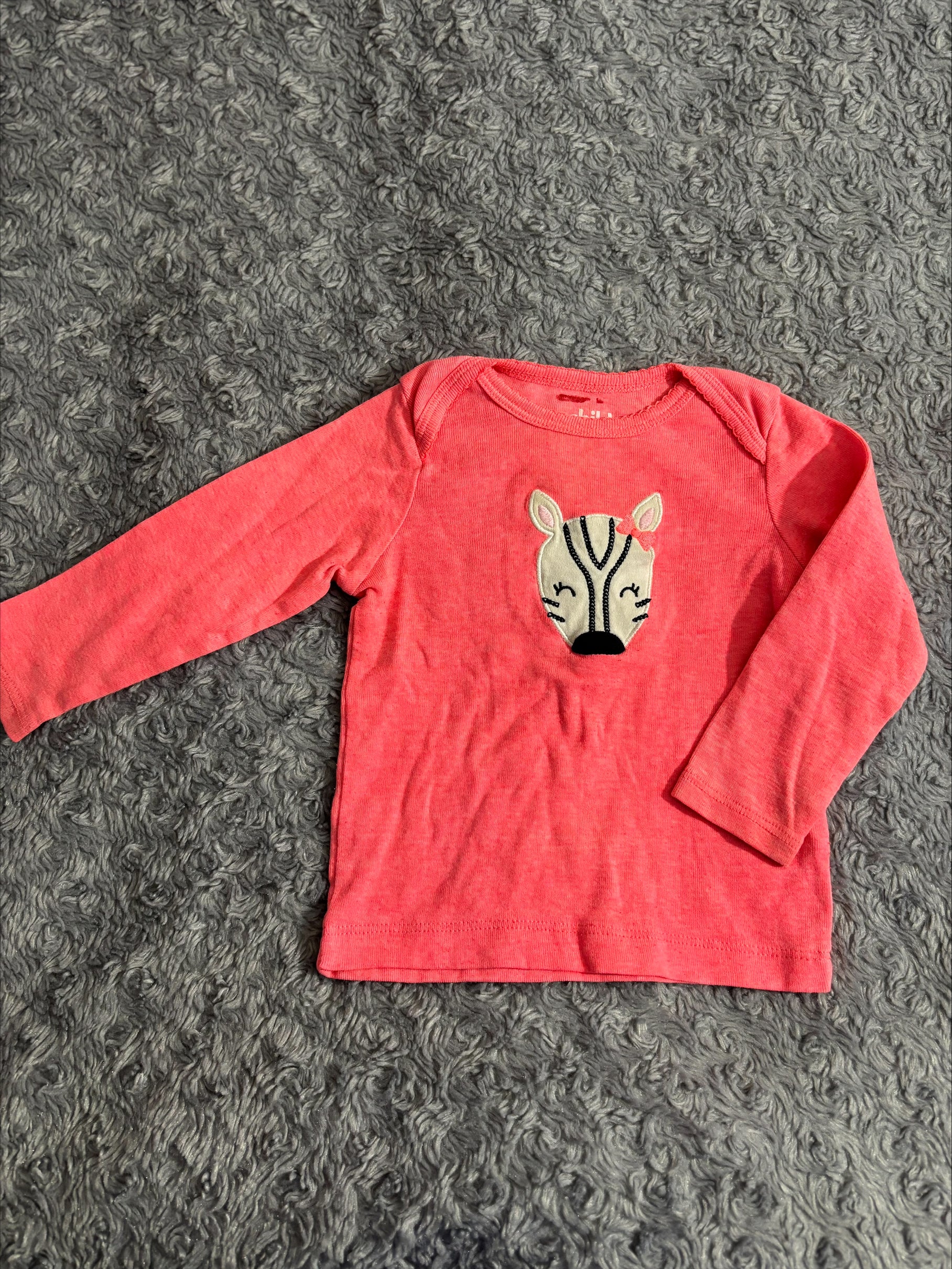 Chandail 6-9 mois CHILD OF MINE (2203)