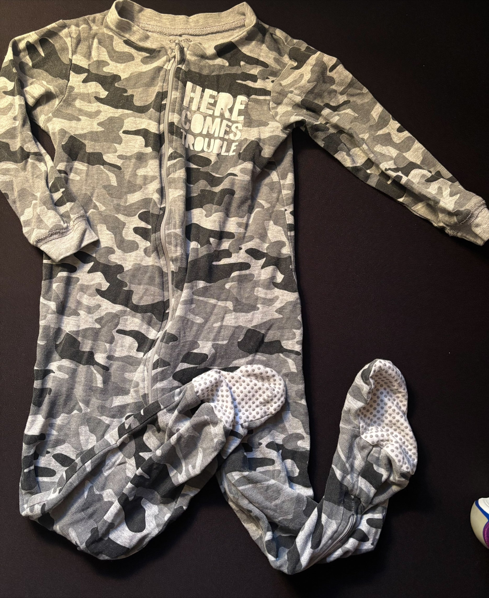 Pyjama 3T GEORGE (usure, image craqué) (032-5)