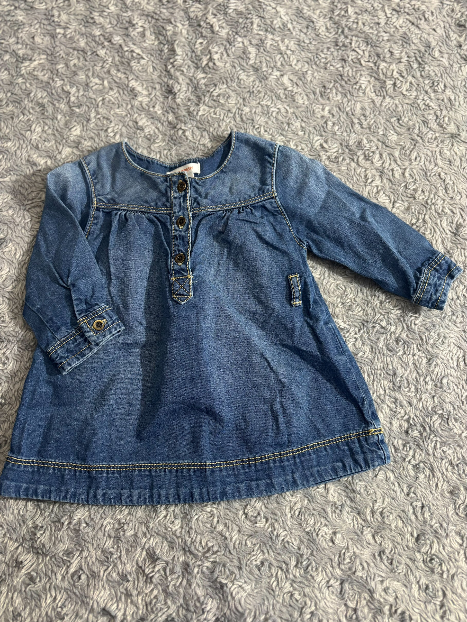 Robe de jean 3-6 mois JOE FRESH (2222)