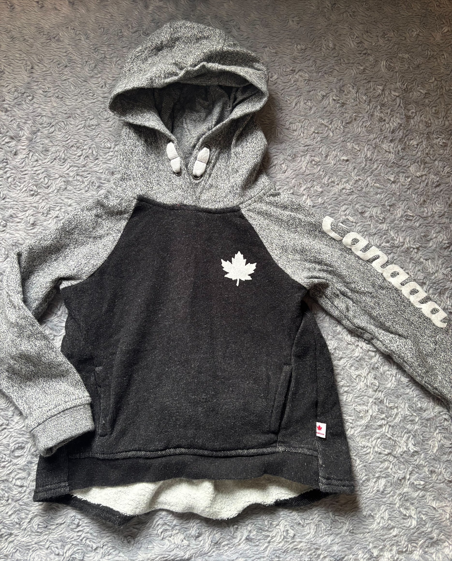 Chandail 4T CANADIANA (302-9)