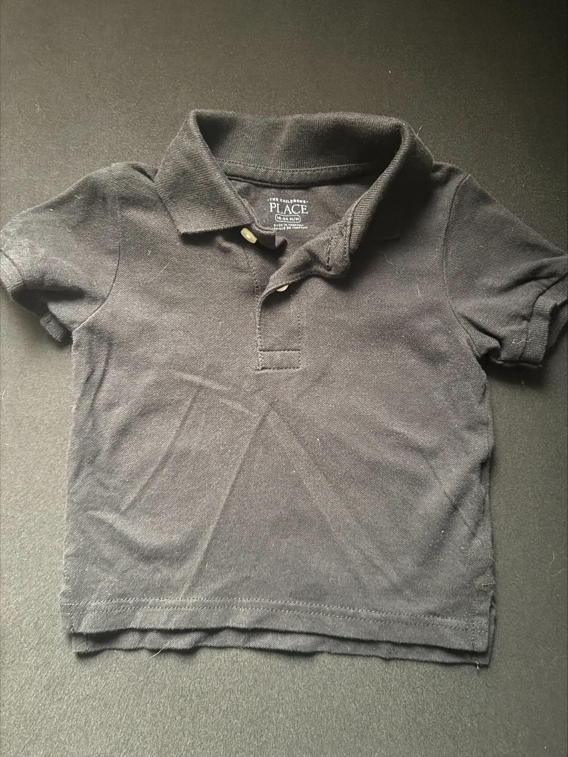 Chandail noir  18-24 mois PLACE (2493)